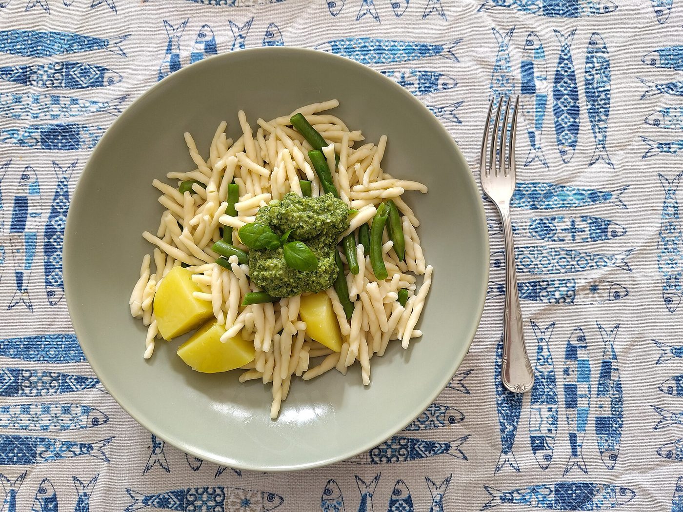 Trofie with pesto alla genovese, potato and green beans, the classic Ligurian plate