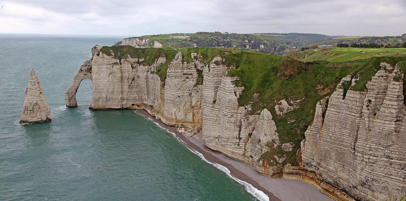 The chalk arch and the Aiguille needle at Etretat on the Alabaster Coast