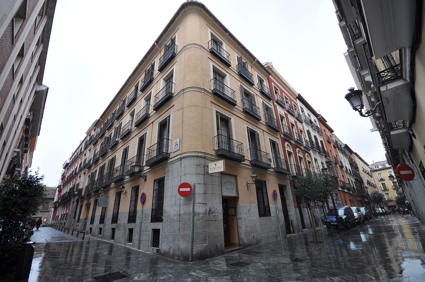 A street in the Barrio de las Letras, Madrid