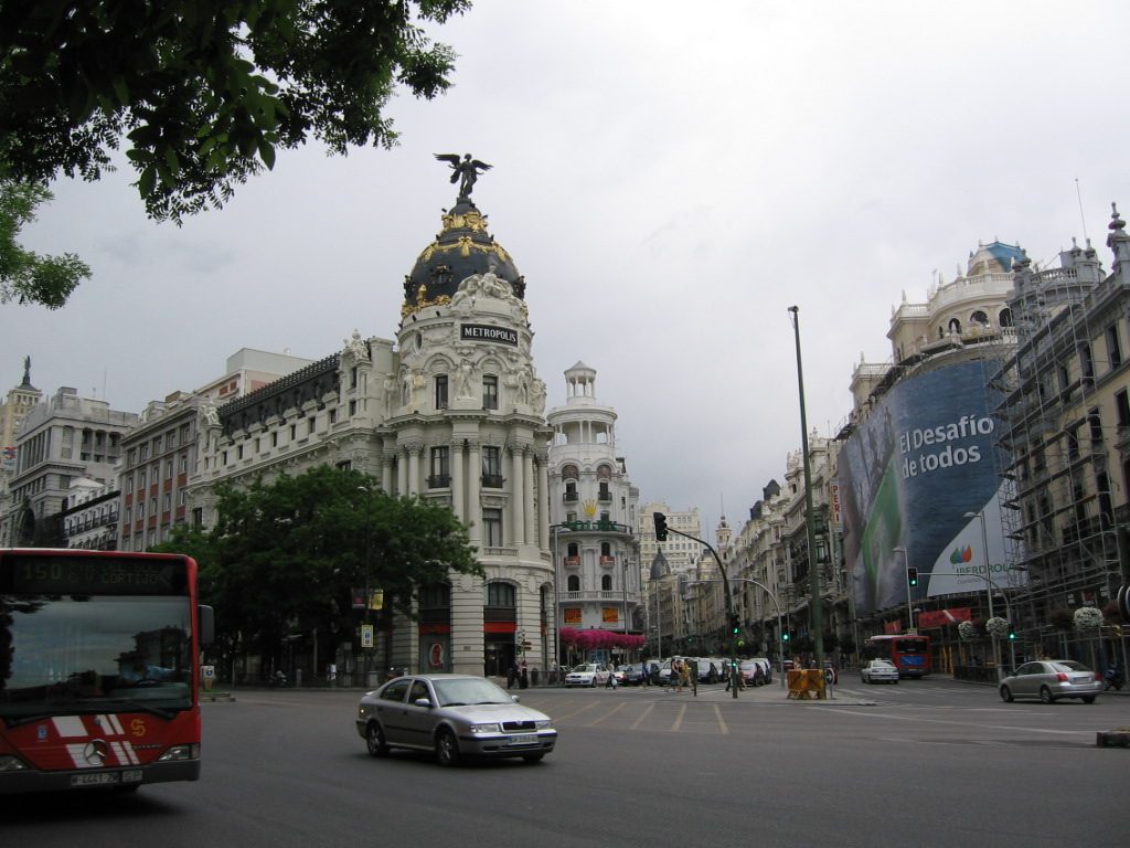 The Edificio Metropolis at the corner of Gran Via and Calle de Alcala in Madrid